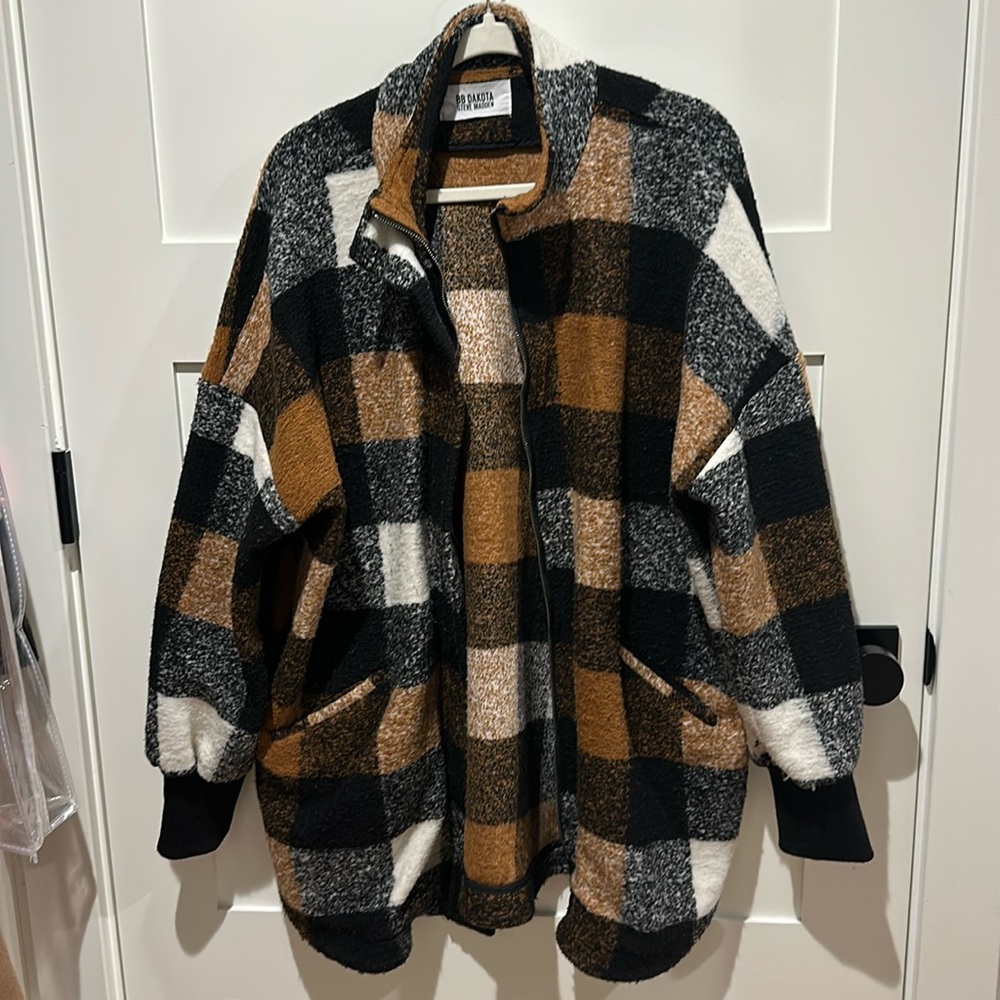 BB Dakota plaid jacket zipper size large